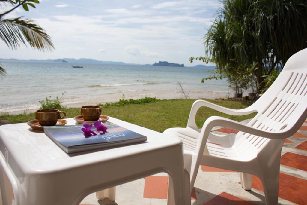 Koh Kwang Seaview Hotel Klong Muang Beach Ngoại thất bức ảnh